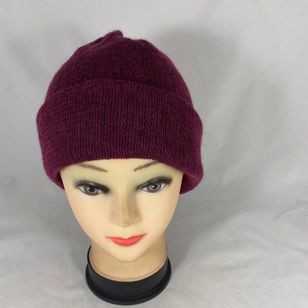 Knitted Chunky Beanie Hat NWOT
